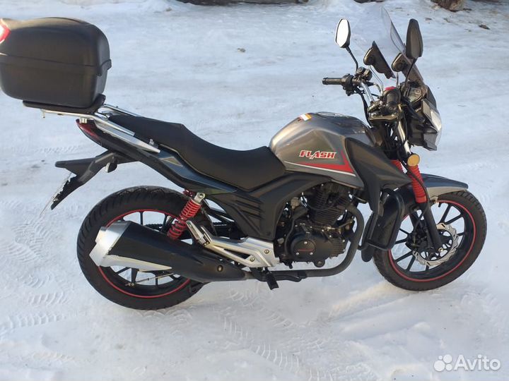 Продам мотоцикл motoland flash 200