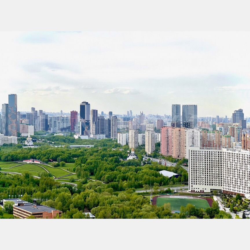 4-к. квартира, 118 м², 8/33 эт.