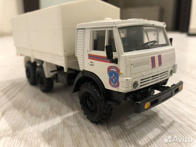Игрушечный камаз мчс