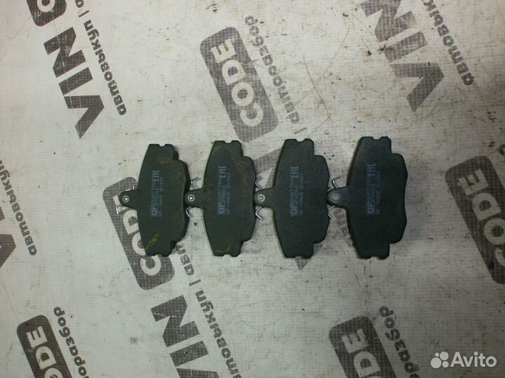 Колодки тормозные дисковые передние quattro freni