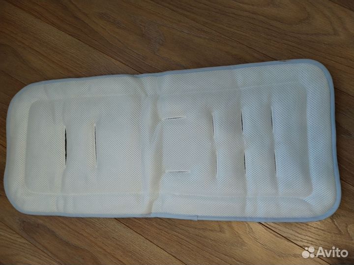 Универсальный матрасик в коляску