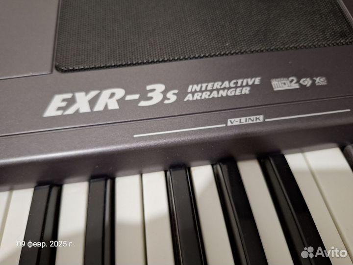 Синтезатор roland exr 3s
