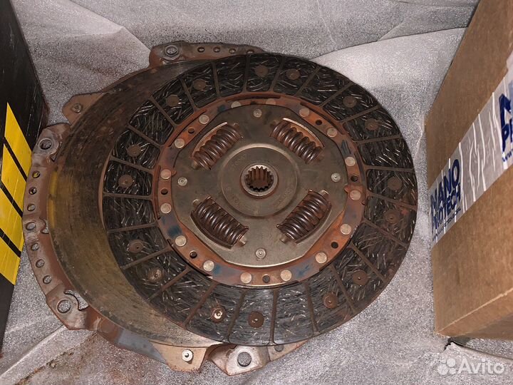 Диск и корзина сцепления