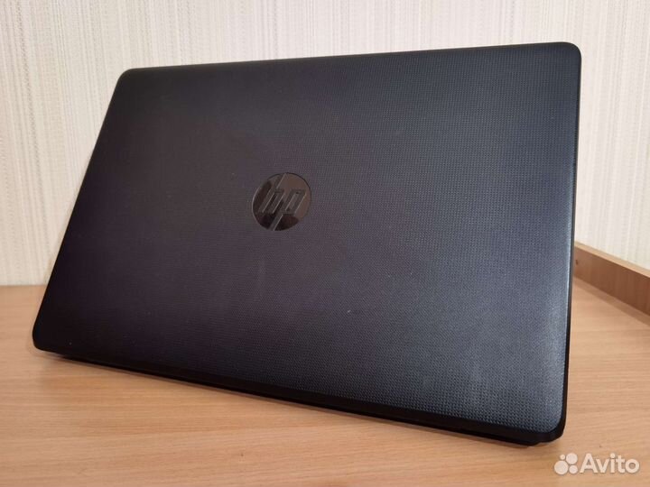 Свежий ноутбук HP