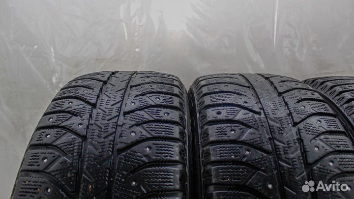 Bridgestone Ice Cruiser 7000 205/55 R16 91T