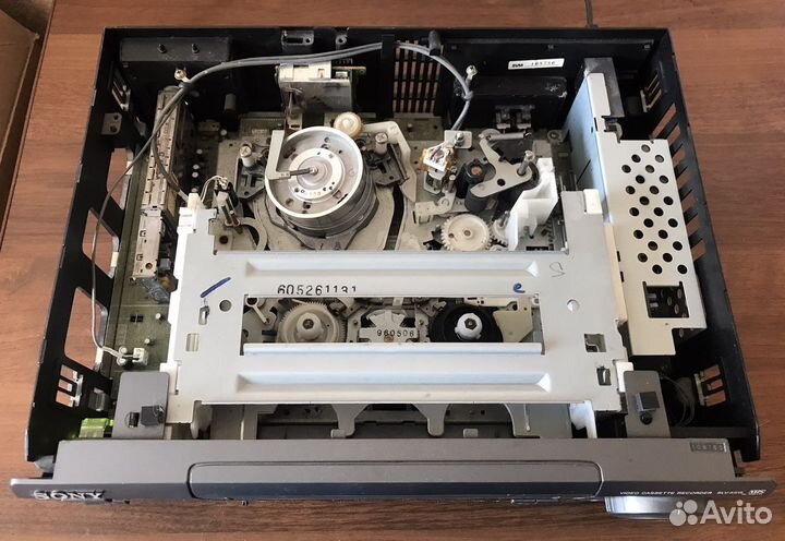Видеомагнитофон sony SLV-X515