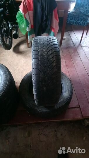 Bridgestone Blizzak LM-32 205/60 R16