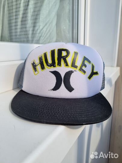 Кепка Hurley Snapback Trucker Mesh Hat