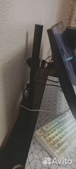 Изогнутый монитор 27 дюймов