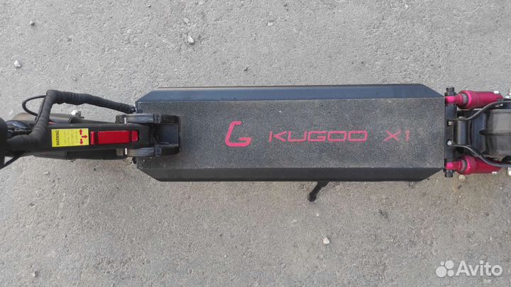 Электросамокат kugoo x1 (350км)