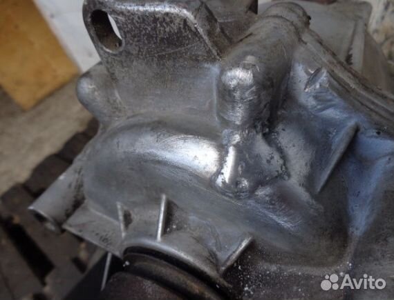 Раздатка Hummer H3 2005