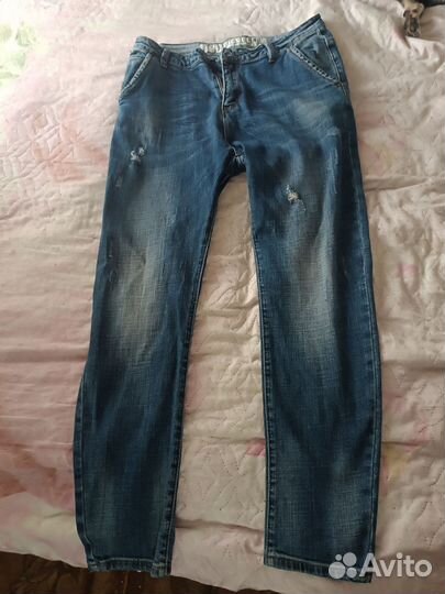 Джинсы