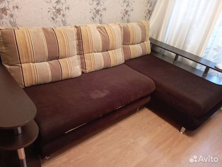 Диван
