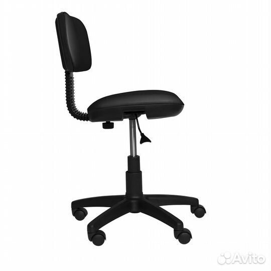 Стул мастера тату салона сеньор