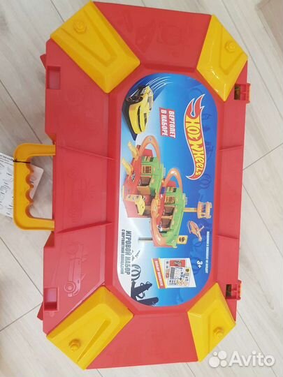 Игровой набор + машинки