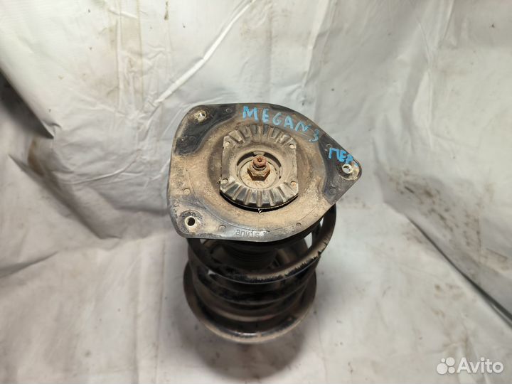 Передняя левая стойка Renault Megane 3