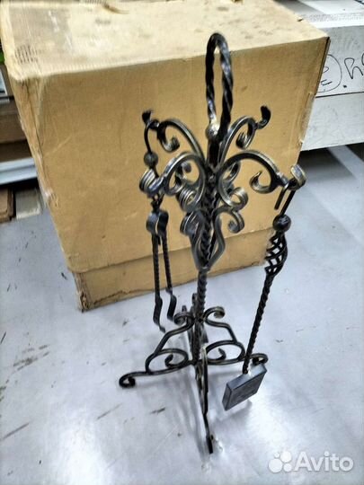 Стойка каминная