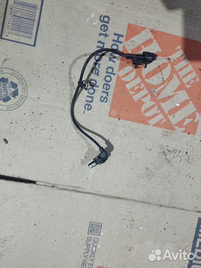 Датчик абс задний левый infiniti q50