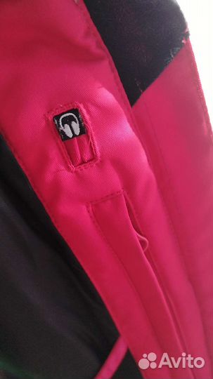 Горнолыжная куртка женская 46 размер