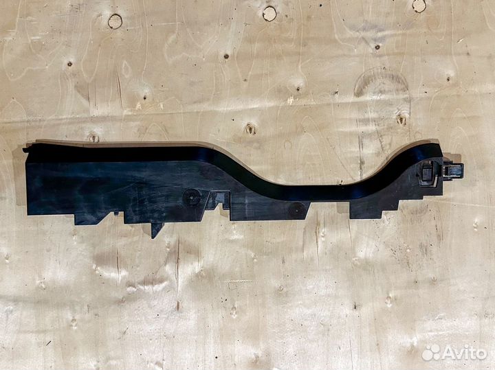 BMW Щиток 17118697889