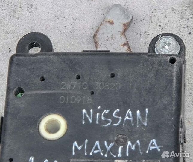 Сервопривод заслонки печки Nissan Maxima A33