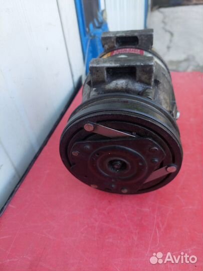 Компрессор кондиционера Daewoo Espero