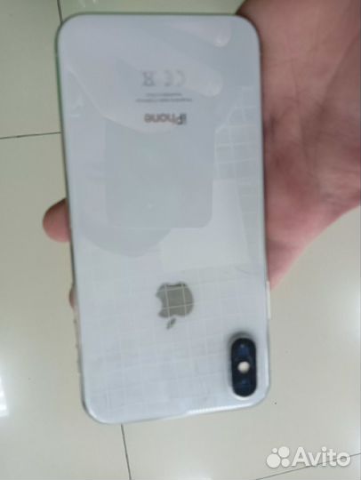 iPhone X, 64 ГБ