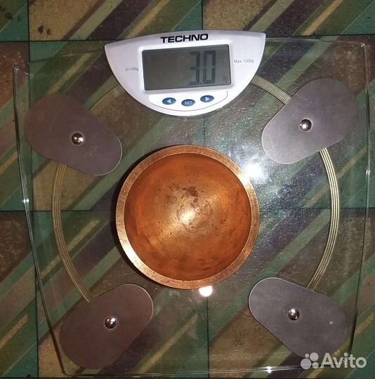 Ступа с двумя пестиками СССР в Колпино