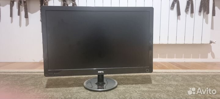 Монитор benQ 22