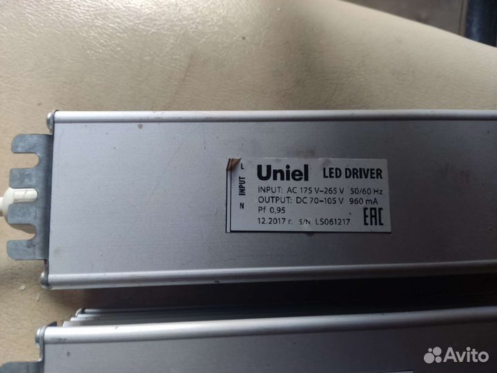 LED driver AC 175-265v DC 70-105v