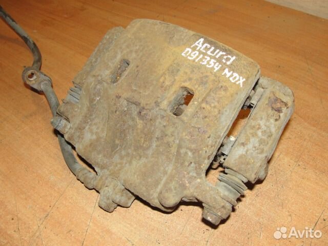 Передний суппорт Acura mdx 2005г