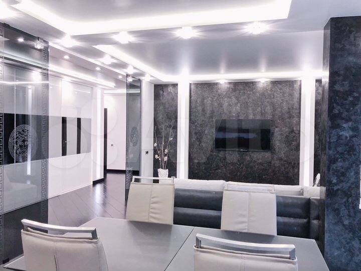 3-к. квартира, 98 м², 4/7 эт.