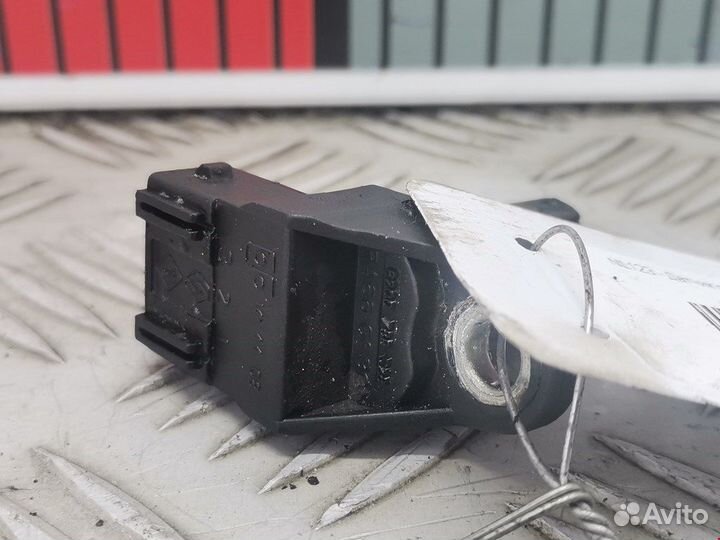 Датчик распредвала для Opel Vivaro A 8200789528