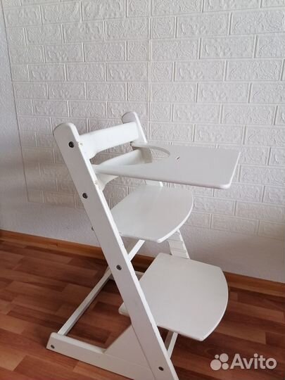 Растущий стул со съёмным столиком