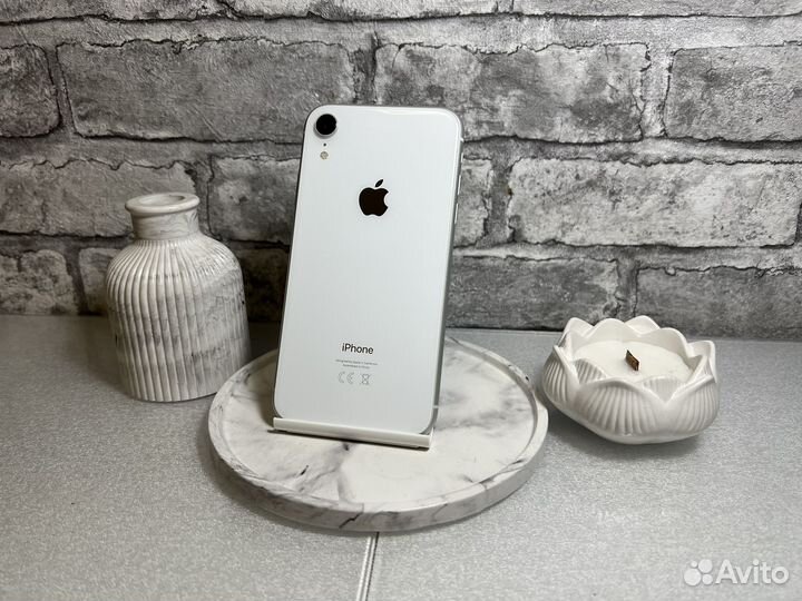 iPhone Xr, 64 ГБ