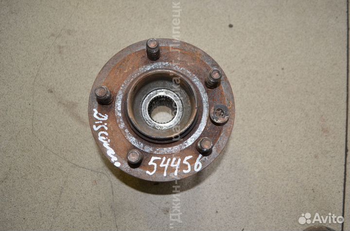 Ступица передняя Land Rover Discovery 3 LR014147