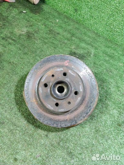 Кулак поворотный передний левый LADA Kalina