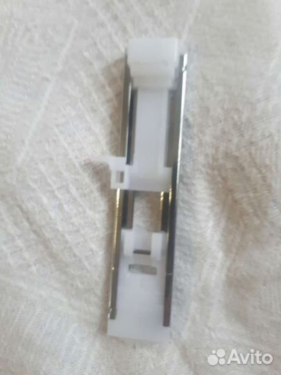 Оверлочная лапка для швейеной машины