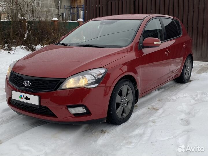 Kia Ceed 1.6 AT, 2011, 249 000 км