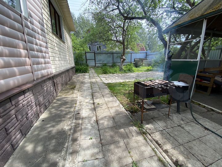 Дача 65 м² на участке 6 сот.