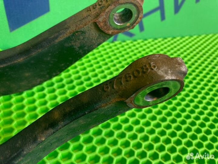 Кронштейн амортизатора передний левый Bmw X5 E70