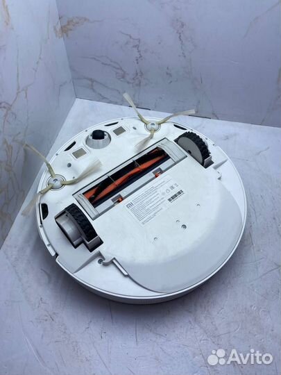 Робот пылесос xiaomi mi robot vacuum mop essential