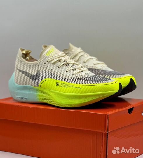 Беговые кроссовки Nike zoomX vaporfly next