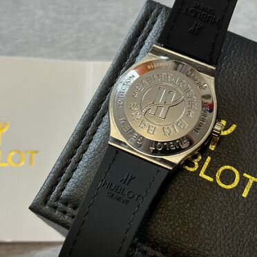 Часы Hublot Geneve Classic Fusion