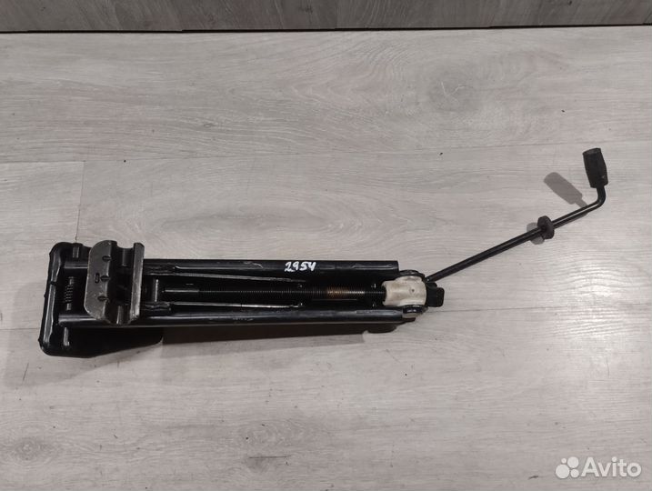 Домкрат штатный Ford Galaxy