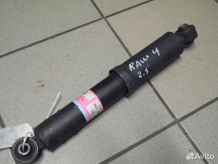 Задние амортизаторы Тойота Рав 4 Lexus NX