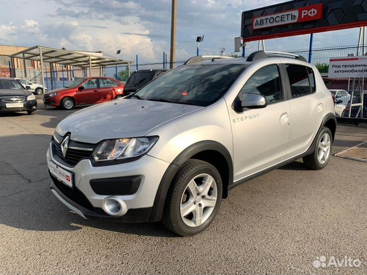 Renault Sandero Stepway 1.6 МТ, 2018, 81 956 км