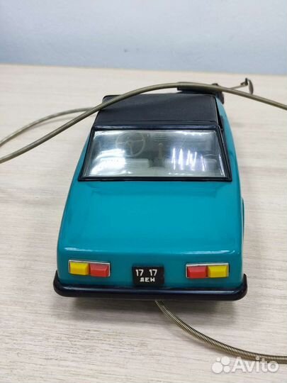 Игрушка машинка на тросике СССР
