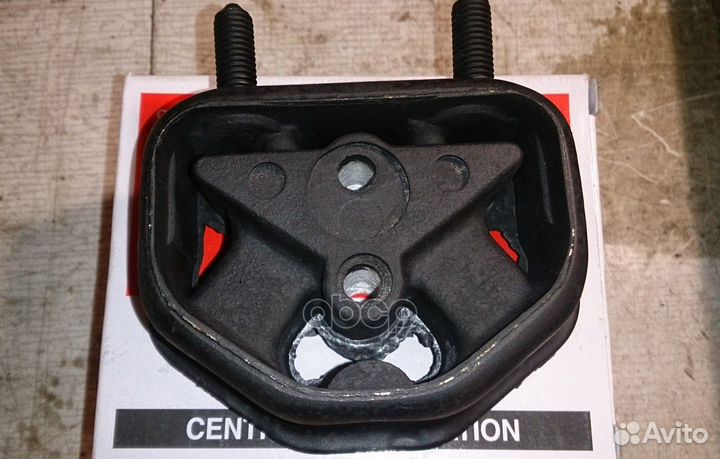 CZ0002 Подушка двигателя перед прав czkd2