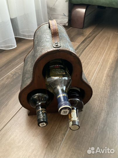 Подставка для винных бутылок
